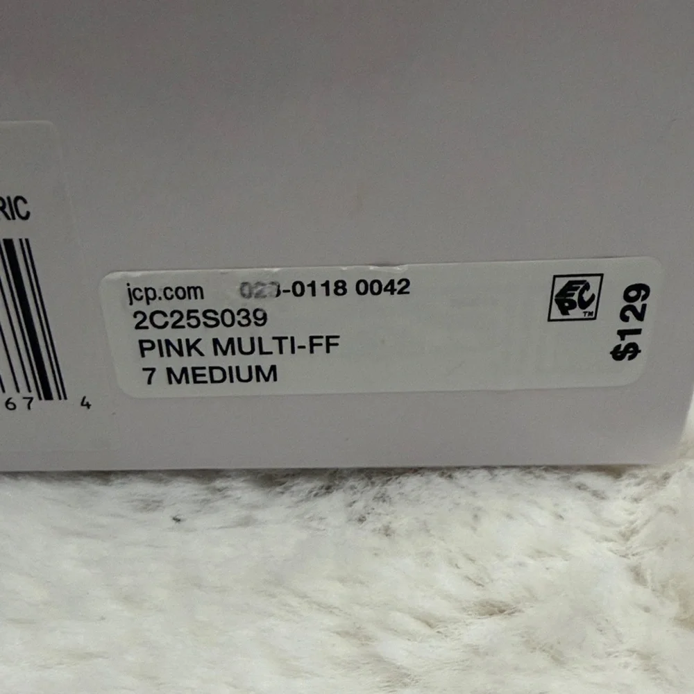 Charles David Colorful Floral Heels,size 7M - Picture 9 of 17